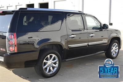 2008 GMC Yukon XL DENALI AWD NAV BK/CAM ROOF HTD SEATS NICE   - Photo 17 - Stafford, TX 77477