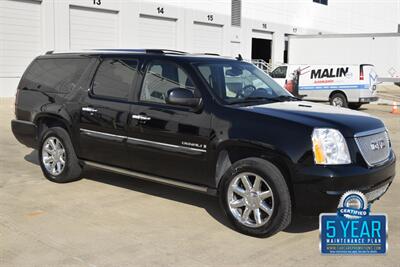 2008 GMC Yukon XL DENALI AWD NAV BK/CAM ROOF HTD SEATS NICE   - Photo 4 - Stafford, TX 77477