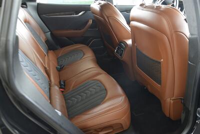 2019 Maserati Levante S GranLusso BRN/GRAY INT NAV 74K MILES FRESH TRADE   - Photo 38 - Stafford, TX 77477