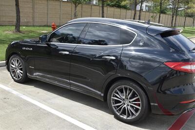 2019 Maserati Levante S GranLusso BRN/GRAY INT NAV 74K MILES FRESH TRADE   - Photo 15 - Stafford, TX 77477