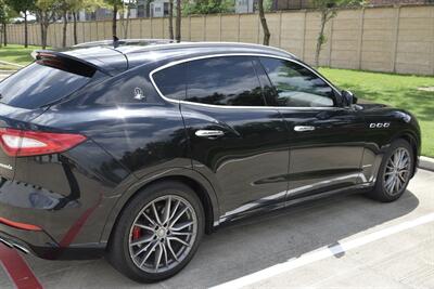 2019 Maserati Levante S GranLusso BRN/GRAY INT NAV 74K MILES FRESH TRADE   - Photo 16 - Stafford, TX 77477