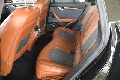 2019 Maserati Levante S GranLusso BRN/GRAY INT NAV 74K MILES FRESH TRADE   - Photo 37 - Stafford, TX 77477