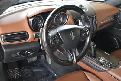 2019 Maserati Levante S GranLusso BRN/GRAY INT NAV 74K MILES FRESH TRADE   - Photo 28 - Stafford, TX 77477