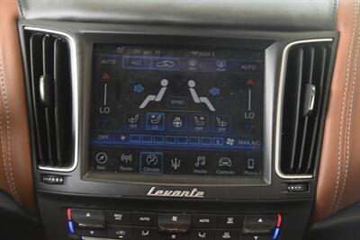 2019 Maserati Levante S GranLusso BRN/GRAY INT NAV 74K MILES FRESH TRADE   - Photo 27 - Stafford, TX 77477