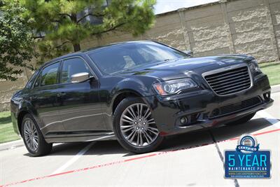 2014 Chrysler 300C JOHN VARVATOS LUXURY PKG NAV PANO 65K LOW MILES   - Photo 1 - Stafford, TX 77477