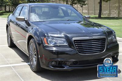 2014 Chrysler 300C JOHN VARVATOS LUXURY PKG NAV PANO 65K LOW MILES   - Photo 13 - Stafford, TX 77477