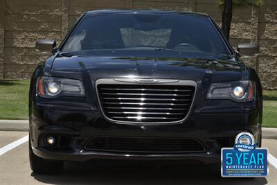 2014 Chrysler 300C JOHN VARVATOS LUXURY PKG NAV PANO 65K LOW MILES   - Photo 3 - Stafford, TX 77477