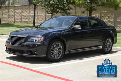 2014 Chrysler 300C JOHN VARVATOS LUXURY PKG NAV PANO 65K LOW MILES   - Photo 5 - Stafford, TX 77477