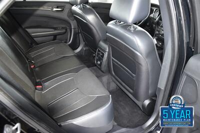 2014 Chrysler 300C JOHN VARVATOS LUXURY PKG NAV PANO 65K LOW MILES   - Photo 42 - Stafford, TX 77477