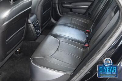 2014 Chrysler 300C JOHN VARVATOS LUXURY PKG NAV PANO 65K LOW MILES   - Photo 41 - Stafford, TX 77477