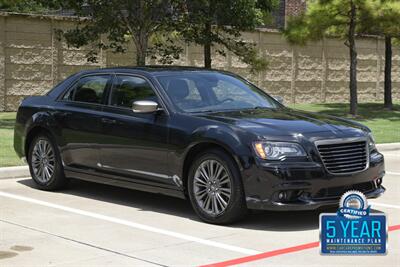 2014 Chrysler 300C JOHN VARVATOS LUXURY PKG NAV PANO 65K LOW MILES   - Photo 4 - Stafford, TX 77477
