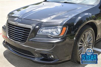 2014 Chrysler 300C JOHN VARVATOS LUXURY PKG NAV PANO 65K LOW MILES   - Photo 10 - Stafford, TX 77477