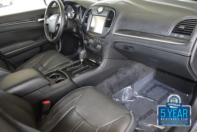 2014 Chrysler 300C JOHN VARVATOS LUXURY PKG NAV PANO 65K LOW MILES   - Photo 36 - Stafford, TX 77477