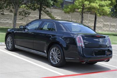 2014 Chrysler 300C JOHN VARVATOS LUXURY PKG NAV PANO 65K LOW MILES   - Photo 16 - Stafford, TX 77477