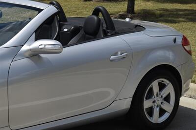 2007 Mercedes-Benz SLK 280 ROADSTER LOADED ALL OPTIONS REALLY NICE   - Photo 10 - Stafford, TX 77477