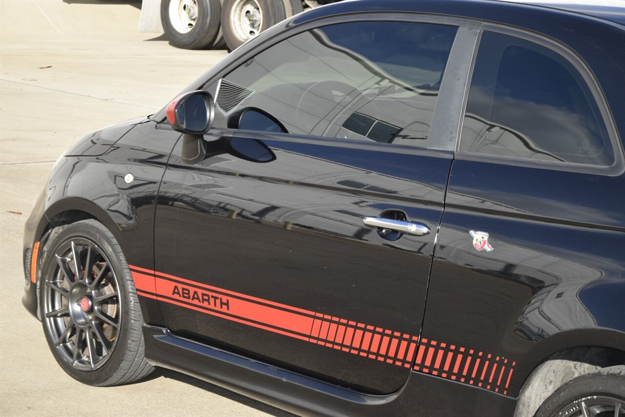 2013 FIAT 500 Abarth photo 18