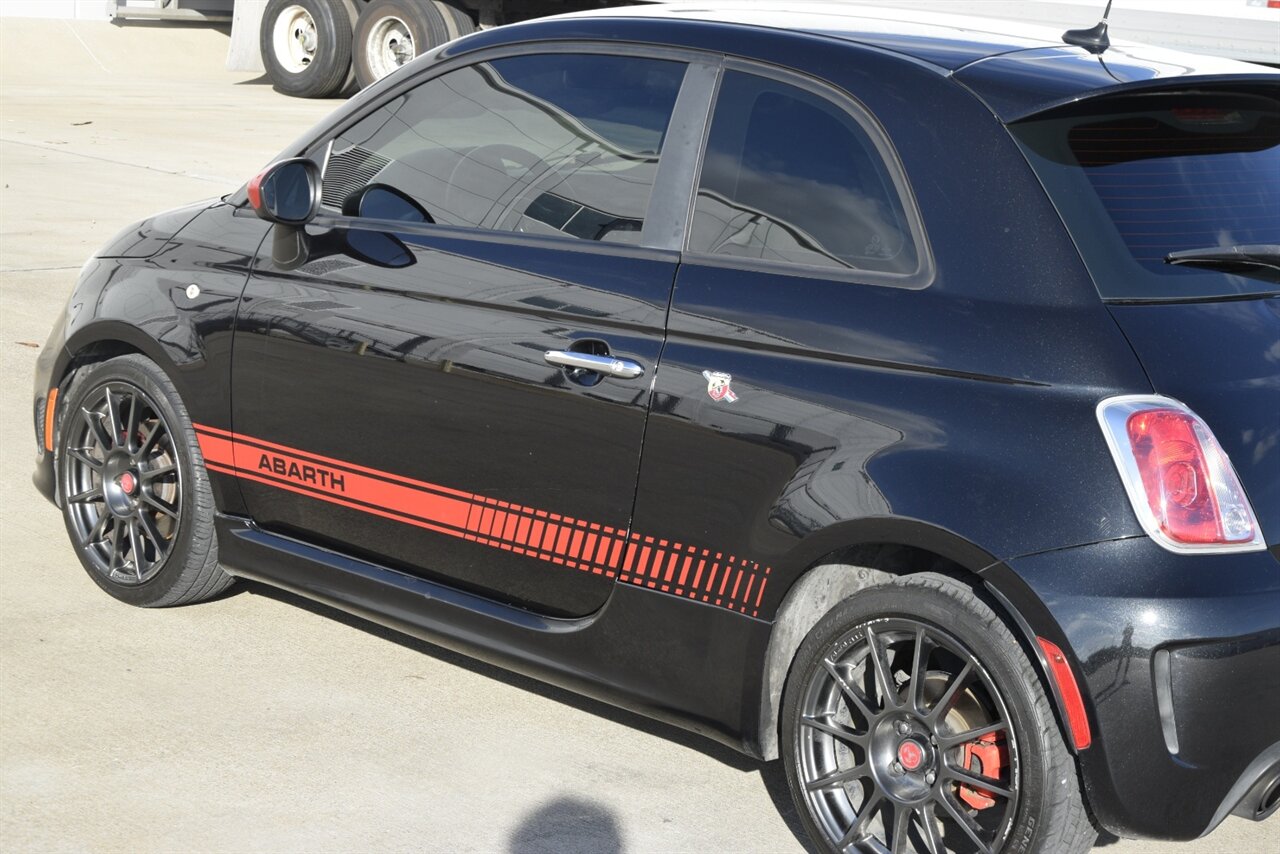 2013 FIAT 500 Abarth photo 16