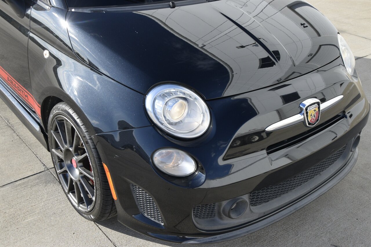 2013 FIAT 500 Abarth photo 11