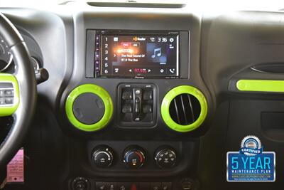 2016 Jeep Wrangler UNLIMITED RUBICON LIFTED LOTS OF MODS HEAD TURNER   - Photo 26 - Stafford, TX 77477