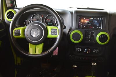 2016 Jeep Wrangler UNLIMITED RUBICON LIFTED LOTS OF MODS HEAD TURNER   - Photo 23 - Stafford, TX 77477