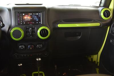 2016 Jeep Wrangler UNLIMITED RUBICON LIFTED LOTS OF MODS HEAD TURNER   - Photo 24 - Stafford, TX 77477