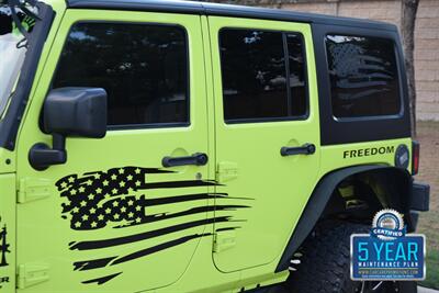 2016 Jeep Wrangler UNLIMITED RUBICON LIFTED LOTS OF MODS HEAD TURNER   - Photo 9 - Stafford, TX 77477