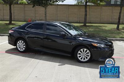 2020 Toyota Camry LE LOADED 1 TX LADY OWNER FRESH TRADE IN NICE   - Photo 22 - Stafford, TX 77477