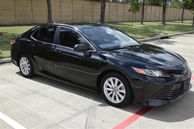2020 Toyota Camry LE LOADED 1 TX LADY OWNER FRESH TRADE IN NICE   - Photo 4 - Stafford, TX 77477