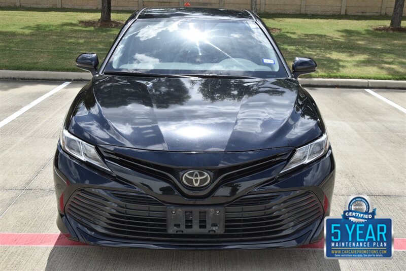 2020 Toyota Camry LE LOADED 1 TX LADY OWNER FRESH TRADE IN NICE  