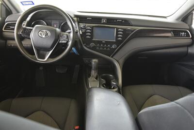 2020 Toyota Camry LE LOADED 1 TX LADY OWNER FRESH TRADE IN NICE   - Photo 25 - Stafford, TX 77477