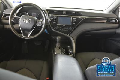 2020 Toyota Camry LE LOADED 1 TX LADY OWNER FRESH TRADE IN NICE   - Photo 25 - Stafford, TX 77477