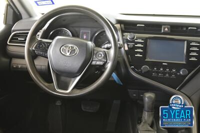 2020 Toyota Camry LE LOADED 1 TX LADY OWNER FRESH TRADE IN NICE   - Photo 23 - Stafford, TX 77477