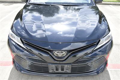 2020 Toyota Camry LE LOADED 1 TX LADY OWNER FRESH TRADE IN NICE   - Photo 12 - Stafford, TX 77477