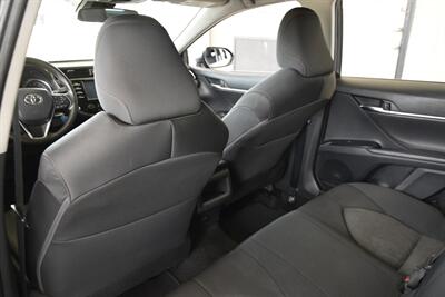 2020 Toyota Camry LE LOADED 1 TX LADY OWNER FRESH TRADE IN NICE   - Photo 33 - Stafford, TX 77477
