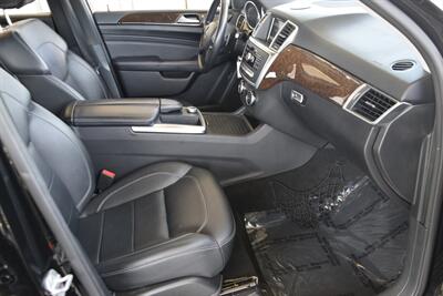 2012 Mercedes-Benz ML 350 4MATIC LTHR NAV ROOF BRAND NEW TIRES CLEAN   - Photo 31 - Stafford, TX 77477