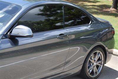 2015 BMW M235i SPORTS COUPE TECH/PREM PKG DRIVE ASST CLEAN   - Photo 9 - Stafford, TX 77477