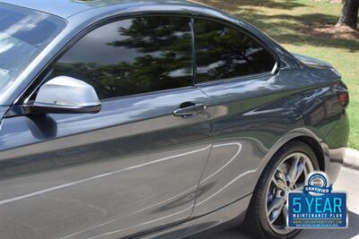 2015 BMW M235i SPORTS COUPE TECH/PREM PKG DRIVE ASST CLEAN   - Photo 9 - Stafford, TX 77477