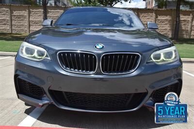 2015 BMW M235i SPORTS COUPE TECH/PREM PKG DRIVE ASST CLEAN   - Photo 3 - Stafford, TX 77477
