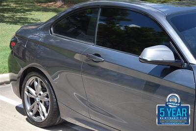 2015 BMW M235i SPORTS COUPE TECH/PREM PKG DRIVE ASST CLEAN   - Photo 8 - Stafford, TX 77477