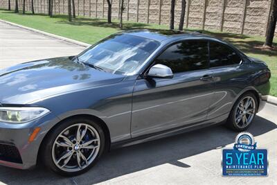 2015 BMW M235i SPORTS COUPE TECH/PREM PKG DRIVE ASST CLEAN   - Photo 7 - Stafford, TX 77477