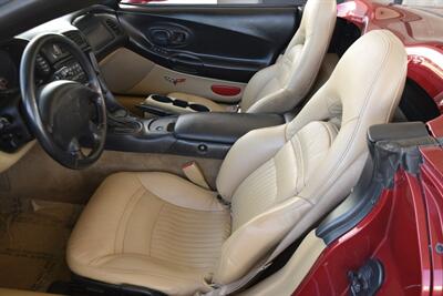 2002 Chevrolet Corvette CONVERTIBLE AUTOMATIC BEST COLOR COMBO CLEAN   - Photo 25 - Stafford, TX 77477