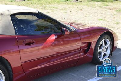 2002 Chevrolet Corvette CONVERTIBLE AUTOMATIC BEST COLOR COMBO CLEAN   - Photo 18 - Stafford, TX 77477
