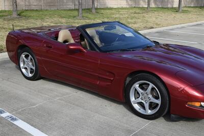 2002 Chevrolet Corvette CONVERTIBLE AUTOMATIC BEST COLOR COMBO CLEAN   - Photo 6 - Stafford, TX 77477
