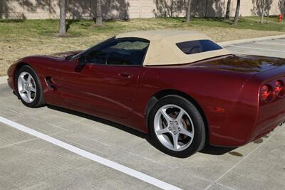 2002 Chevrolet Corvette CONVERTIBLE AUTOMATIC BEST COLOR COMBO CLEAN   - Photo 15 - Stafford, TX 77477