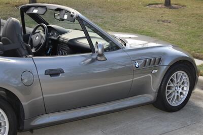 2002 BMW Z3 2.5i 5SPD MANUAL 38K ORIG MILES SPORTS WHLS CLEAN   - Photo 20 - Stafford, TX 77477