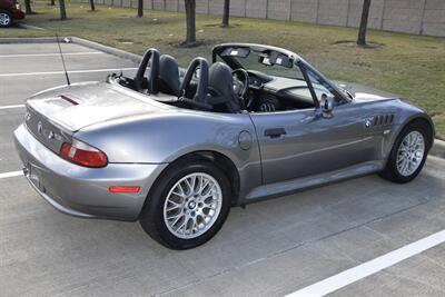 2002 BMW Z3 2.5i 5SPD MANUAL 38K ORIG MILES SPORTS WHLS CLEAN   - Photo 16 - Stafford, TX 77477