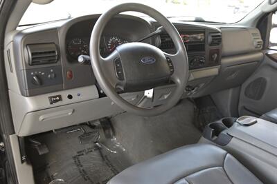 2006 Ford F-350 Super Duty Lariat Lariat 4dr Crew Cab   - Photo 27 - Stafford, TX 77477