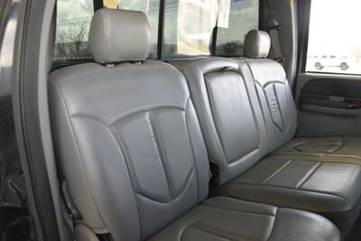 2006 Ford F-350 Super Duty Lariat Lariat 4dr Crew Cab   - Photo 38 - Stafford, TX 77477