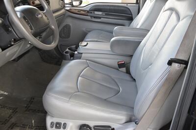 2006 Ford F-350 Super Duty Lariat Lariat 4dr Crew Cab   - Photo 26 - Stafford, TX 77477