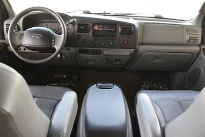 2006 Ford F-350 Super Duty Lariat Lariat 4dr Crew Cab   - Photo 31 - Stafford, TX 77477